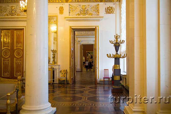 Михайловский дворец второй этаж