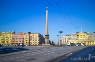 стела на площади восстания