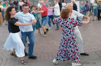 городские танцевальные веранды люди танцуют на улице