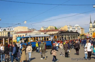 ретро парад в Санкт-Петербурге