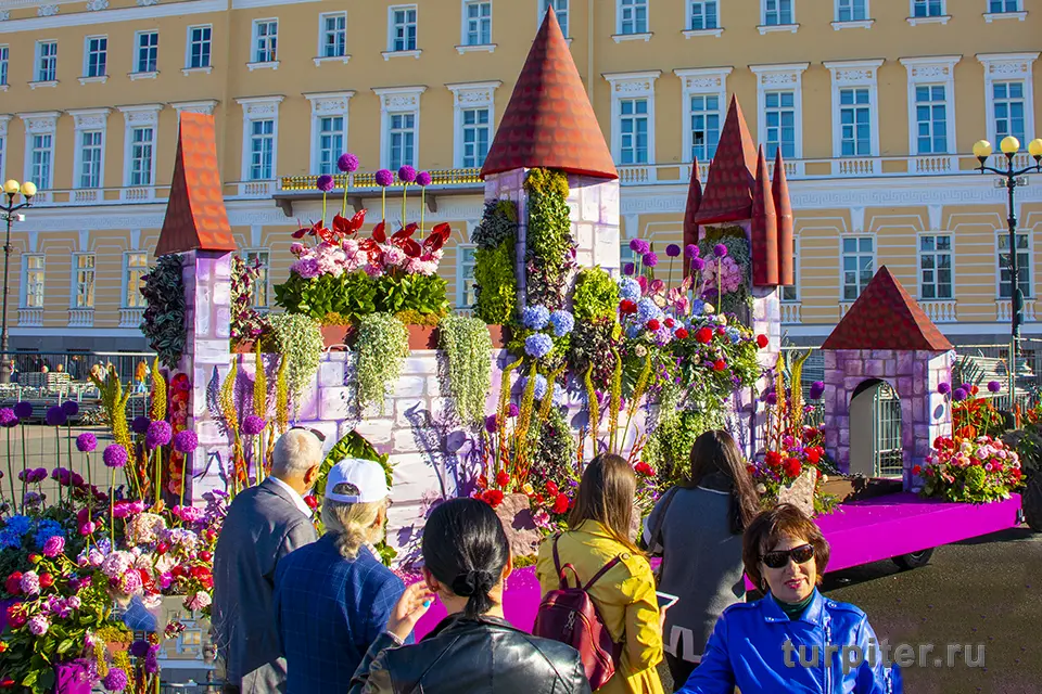 Фестиваль цветов в Санкт-Петербурге