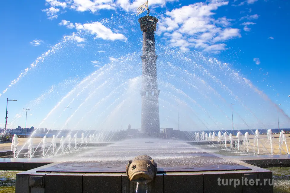 Фонтан в Парке 300-летия Санкт-Пеетрбурга