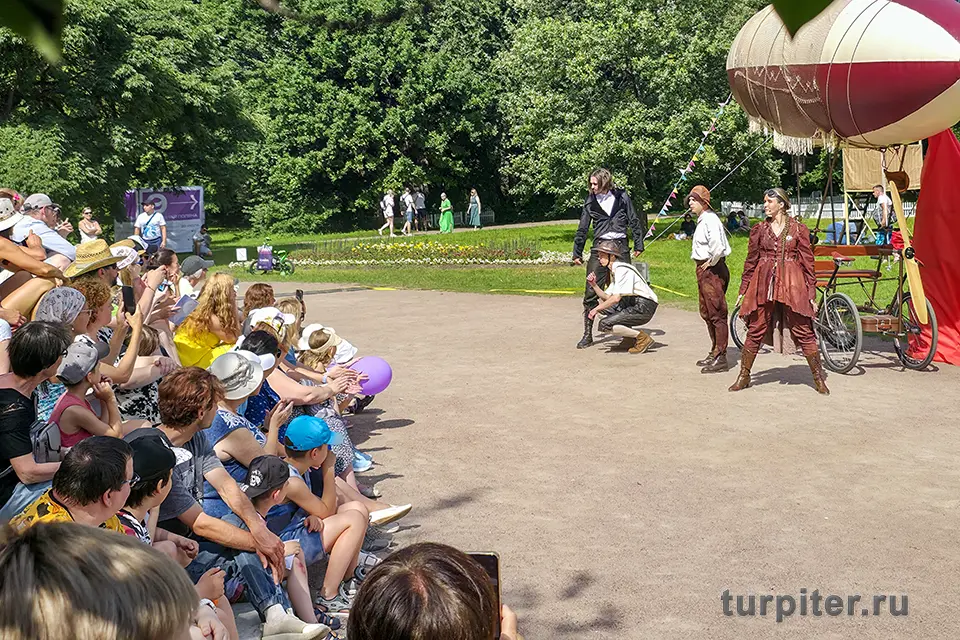 солу дворец фестиваль уличных театров