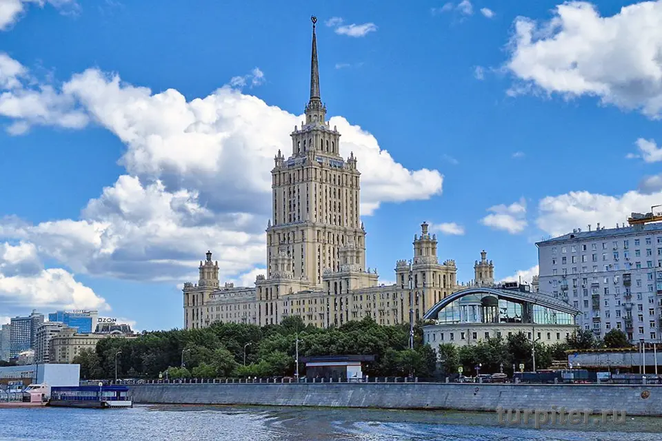 высотка в Москве