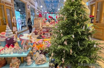 новогодняя ярмарка в Пассаже на Невском проспекте